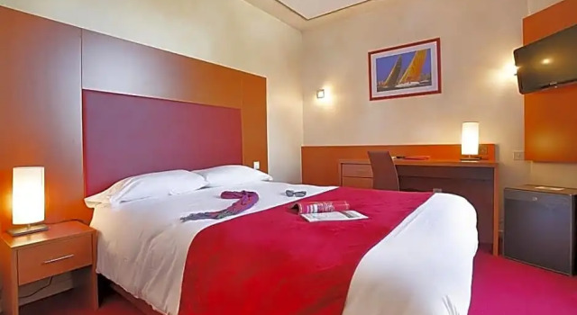 Номер Comfort The Originals City, Hôtel Le Sextant, Toulouse Sud