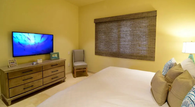 Beautiful Holiday Condo in a Prime Location in Cabo San Lucas 1025, Забронировать Вилла Отели Южной Нижней Калифорнии с парковкой, Парковка