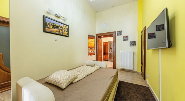 Krisztina Residence –Cozy Family Gem By Castle, Забронировать Отель Будапешт Центральная Венгрия, рядом с Музей истории Будапешта