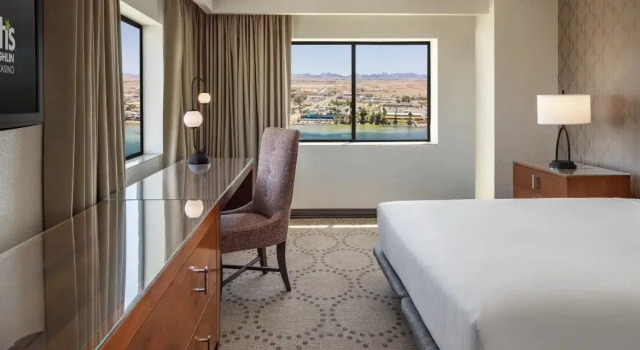 Двухместный North Tower Riverfront Executive Harrahs Laughlin, A Caesars Destination