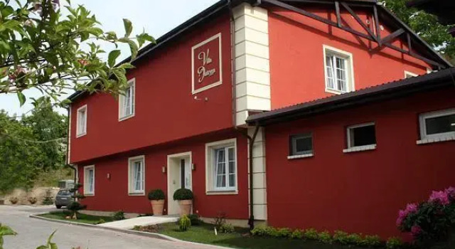 Villa Intryga, Varaa Villa Slupsk Pommeri