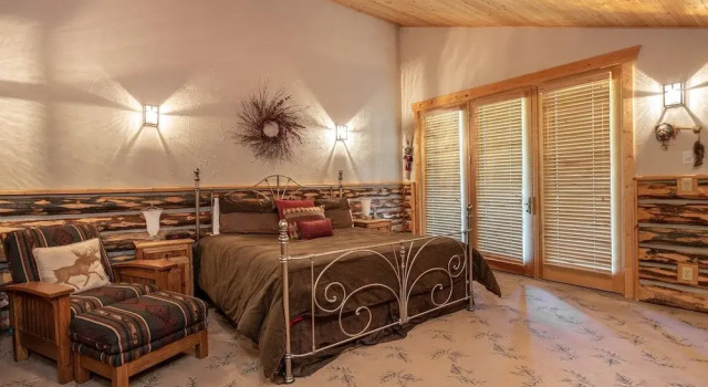 Bristlecone at Deer Valley Resort - Three Bedroom Condo with Loft and Hot Tub #504 3 Condo, Varaa Lomakeskus Deer Valley 