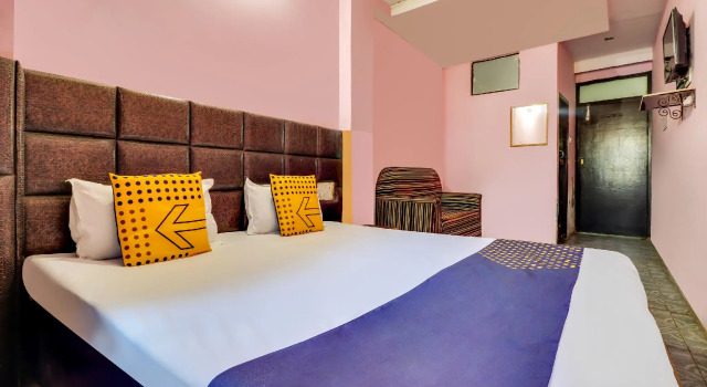 SPOT ON 65515 Kanpur Deluxe