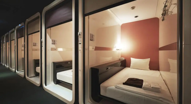 Капсула Business First Cabin Akihabara