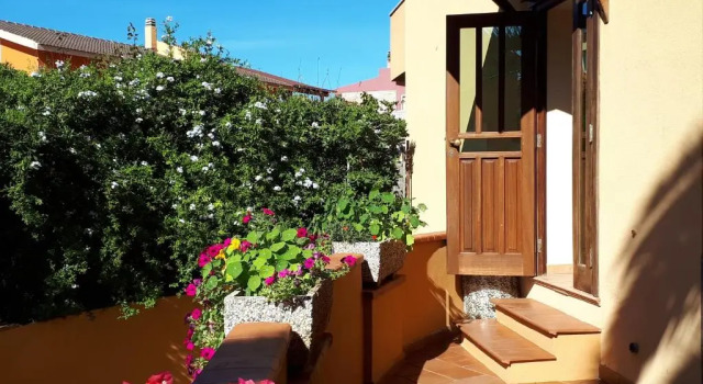 Коттедж Comodo appartamento in villa 150 mt dal mare