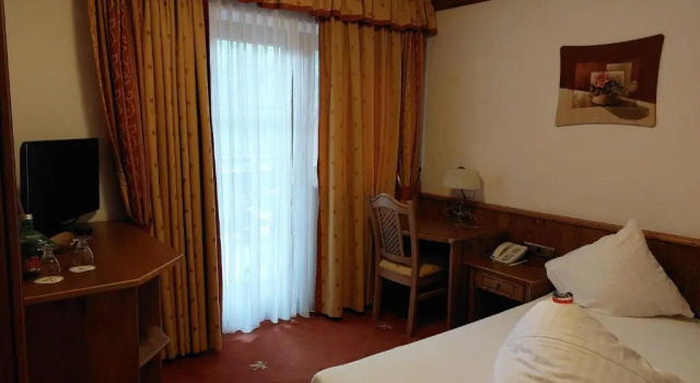 Hotel Restaurant Hexenalm, Book Hotel Hoteller i Wilder Kaiser med parkering, Parkering
