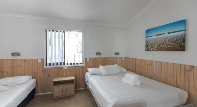 Номер Standard с 3 комнатами с видом на воду Tallebudgera Creek Tourist Park
