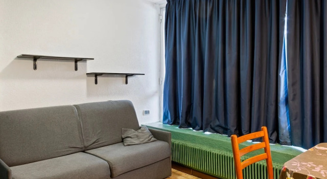 Lovely Holiday Home in Mezzana With Balcony, Забронировать Отель Медзана Валь-ди-Соле