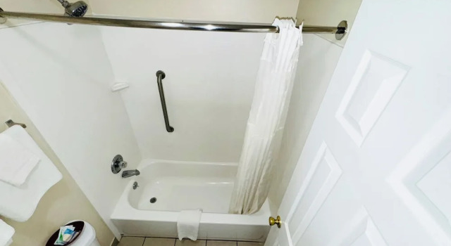 Четырёхместный номер Standard Euro Inn & Suites of Slidell