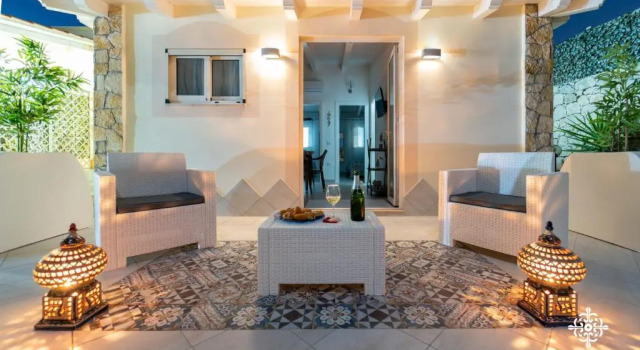 Апартаменты Deluxe Borgo Marino Beach Residence