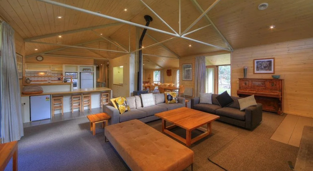 Warreen Chalet, Забронировать Шале Коттеджи Kosciuszko National Park, Коттедж