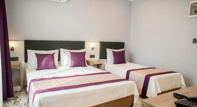 Трёхместный номер Standard AF-RA Hotel