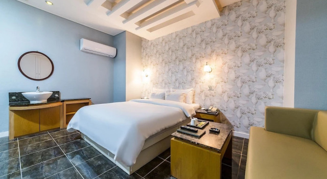 Bucheon Hotel CT
