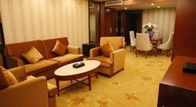 Hengfeng Hotel, Boek Hotel Bazhong Sichuan