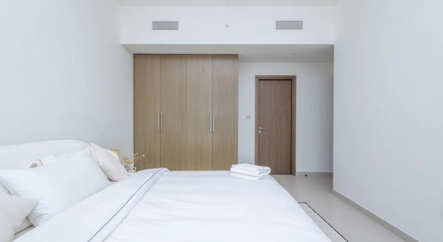 SuperHost - Sleek 2BR Burj Royale Apt Close to Burj Khalifa, Забронировать Апартаменты/квартира Дубай Эмират Дубай, рядом с Дубайский аквариум