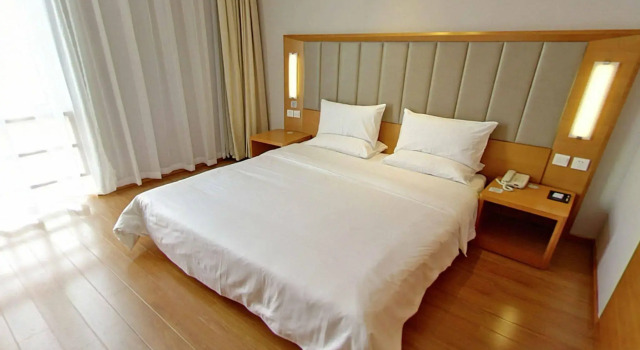 JI Hotel -Shanghai Hongqiao Airport Hangzhong Road Subway Station, Varaa Hotelli Hongqiao Shanghai