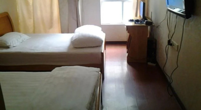 Zhenjiang Tianyuancheng Inn, Rezerwuj Hotel Jurong Jiangsu