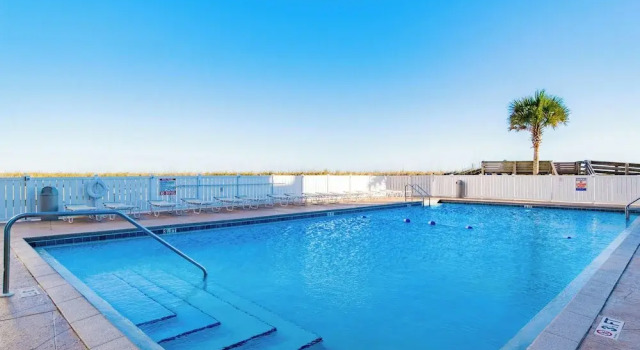 Номер Standard Regency Towers #401 East - Sea La Vie