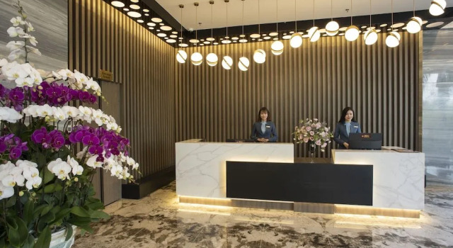 ZEN RIVERSIDE HOTEL & RESIDENCES, Забронировать Отель Отели Хайфона 3 звезды, 3*