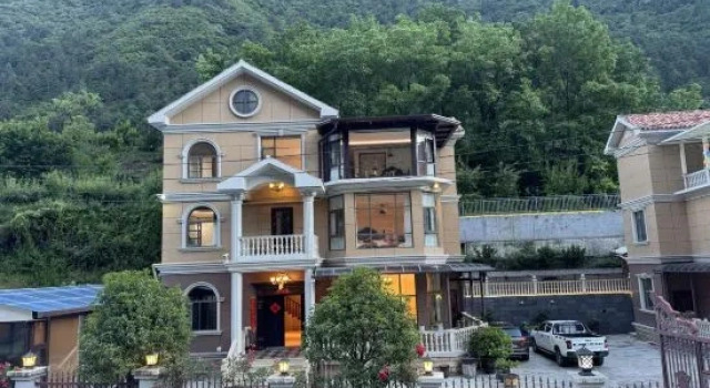 Lixian Snowy Velvet Villa Homestay (Danzha Mugou Branch), Prenota Villa Ville a Ngawa, Villa
