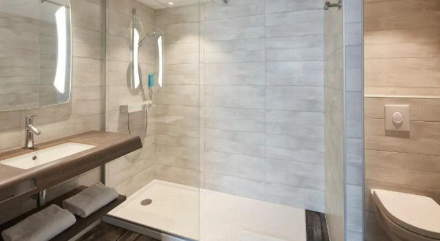 Трёхместный номер Executive Hôtel Maison Turenne