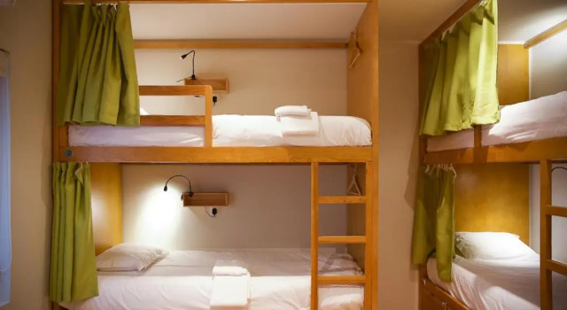 Peach Hostel & Suites, Забронировать Хостел Хостелы Кампанья, Хостел