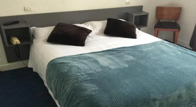 Номер Economy Hôtel des Pins