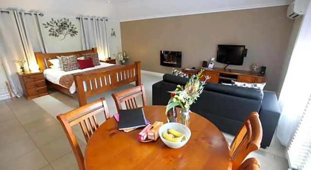 One Tree Bed and Breakfast, Book Hotel Auburn 
