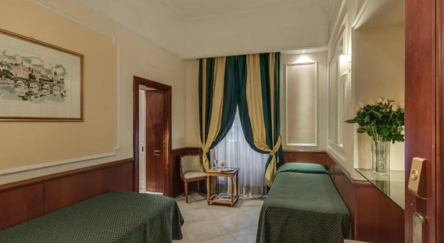 Семейный номер Standard Hotel Borromeo