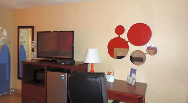 Номер Deluxe Howard Johnson Inn Suffern