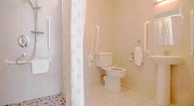 Апартаменты с 3 комнатами Donegan Court Aparthotel