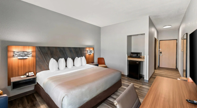 Двухместный люкс Quality Inn & Suites Manhattan