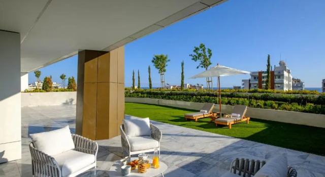 Номер Luxury The Icon Limassol