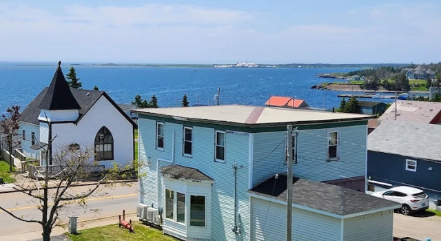 Апартаменты Deluxe Louisbourg Heritage House