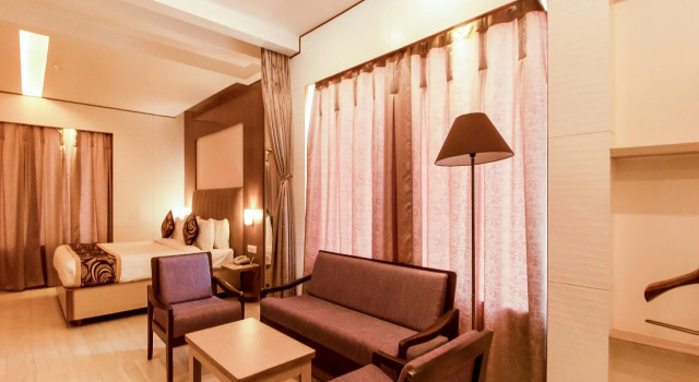 Hotel Placid, Забронировать Отель Отели Аллахабад с завтраком, Завтраки