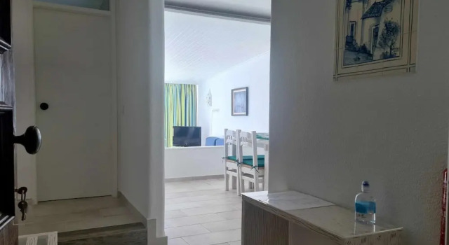 Albufeira With Terrace sea Views 5 min to Beach 21, Забронировать Апартаменты/квартира Албуфейра Барловенто, рядом с Municipal Museum of Archaeology