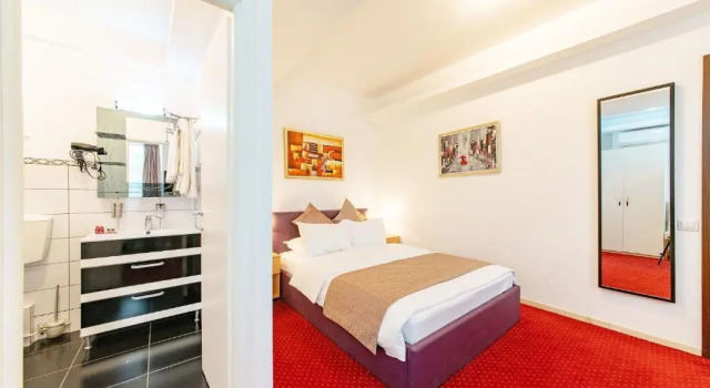 Economy Double room Bucur Accommodation