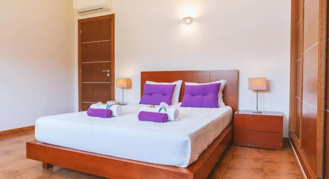 Villa Maya Bay, Varaa Villa Guia Albufeira
