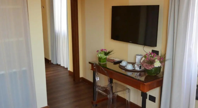 Двухместный номер Standard с балконом Hotel Gran Duca Di York
