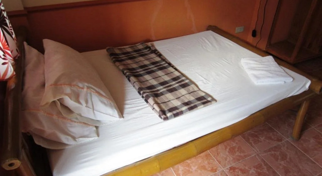 Yooneek Beach Resort, Book Resort Santa Fe Cebu