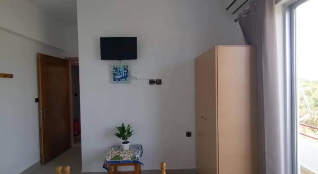Zografos 1, Reserva ahora Hotel Charaki Rodas