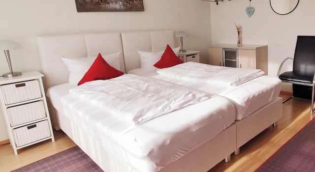 ArmoniaHomes Coraline Koblach  Large 3BR, Book Apartment Hotels in Vorarlberg with Parking, Parking