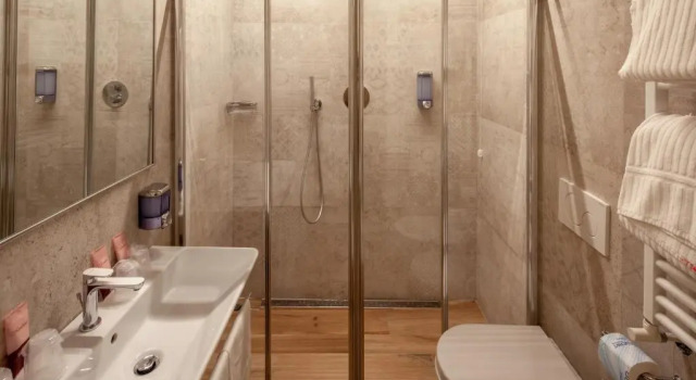 Standard Dreier Zimmer Hotel Flavia