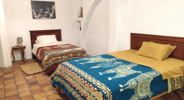 Aylluwasi, Boek Hotel Otavalo Imbabura
