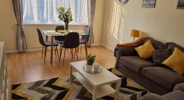 Captivating 2-bed Apartment in Belvedere