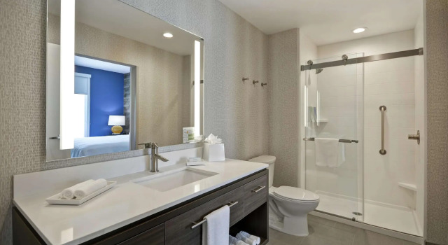Двухместный люкс c 1 комнатой Home2 Suites Houston Westchase