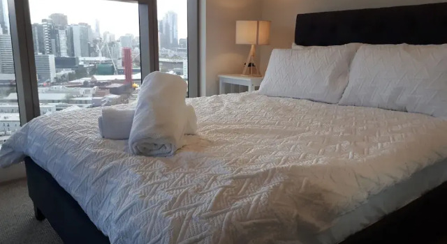 Апартаменты Modern Living in Southbank Apartments