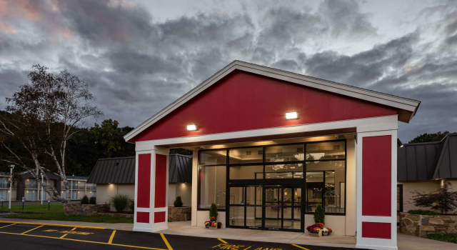 Ramada by Wyndham Windsor Locks, Réserver Hôtel Windsor Connecticut