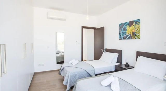 Villa Nika AQ Ol17, Boek Villa Hotels in Protaras met parkeren, in de buurt van Sunrise Beach, Parkeren