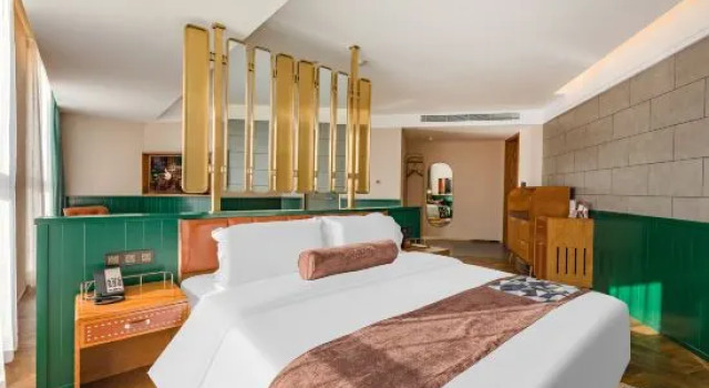 Люкс Superior James Joyce Coffetel Hotel (Shijiazhuang Keji Daxue)
